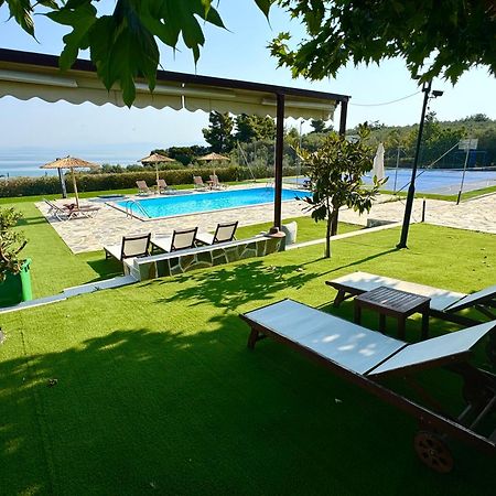 Rouga Paradise Resort Воница Экстерьер фото