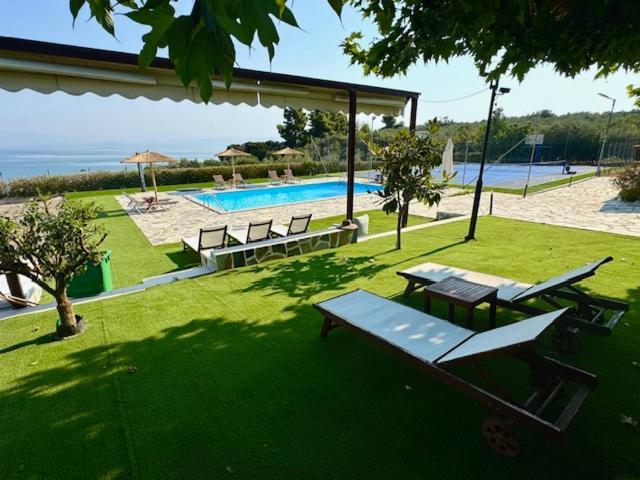 Rouga Paradise Resort Воница Экстерьер фото